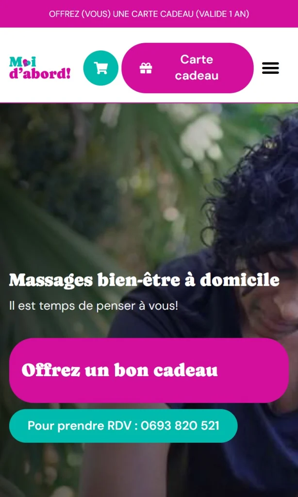 Site de Moi d’abord sur téléphone, avec le bouton Offrez un bon cadeau